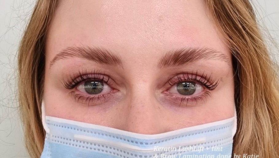 Keratin lash lift and tint at Lash n Brow by KT, Long Island City, New York, US.