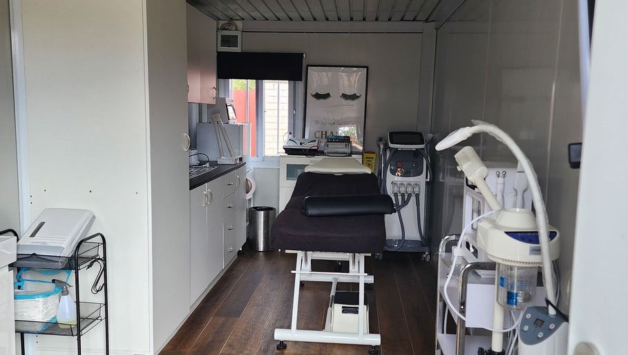 Skinlisity treatment room in Balga, Western Australia, AU, equipped with modern beauty and wellness equipment.