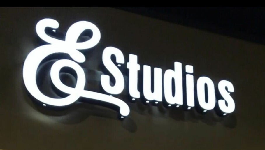 E Studios LLC – obraz 1