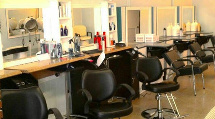 Salon JoBella