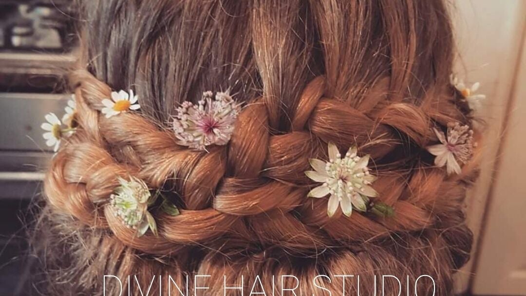 Divine hair Studio