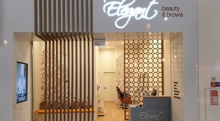 Image de Elegant Beauty & Brows (Ground Floor, Next to Professionail) 3