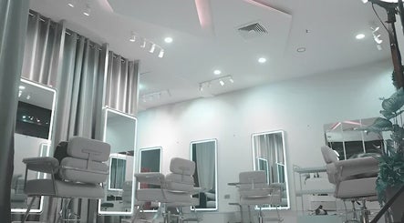 Aki Endo Hair Salon image 2