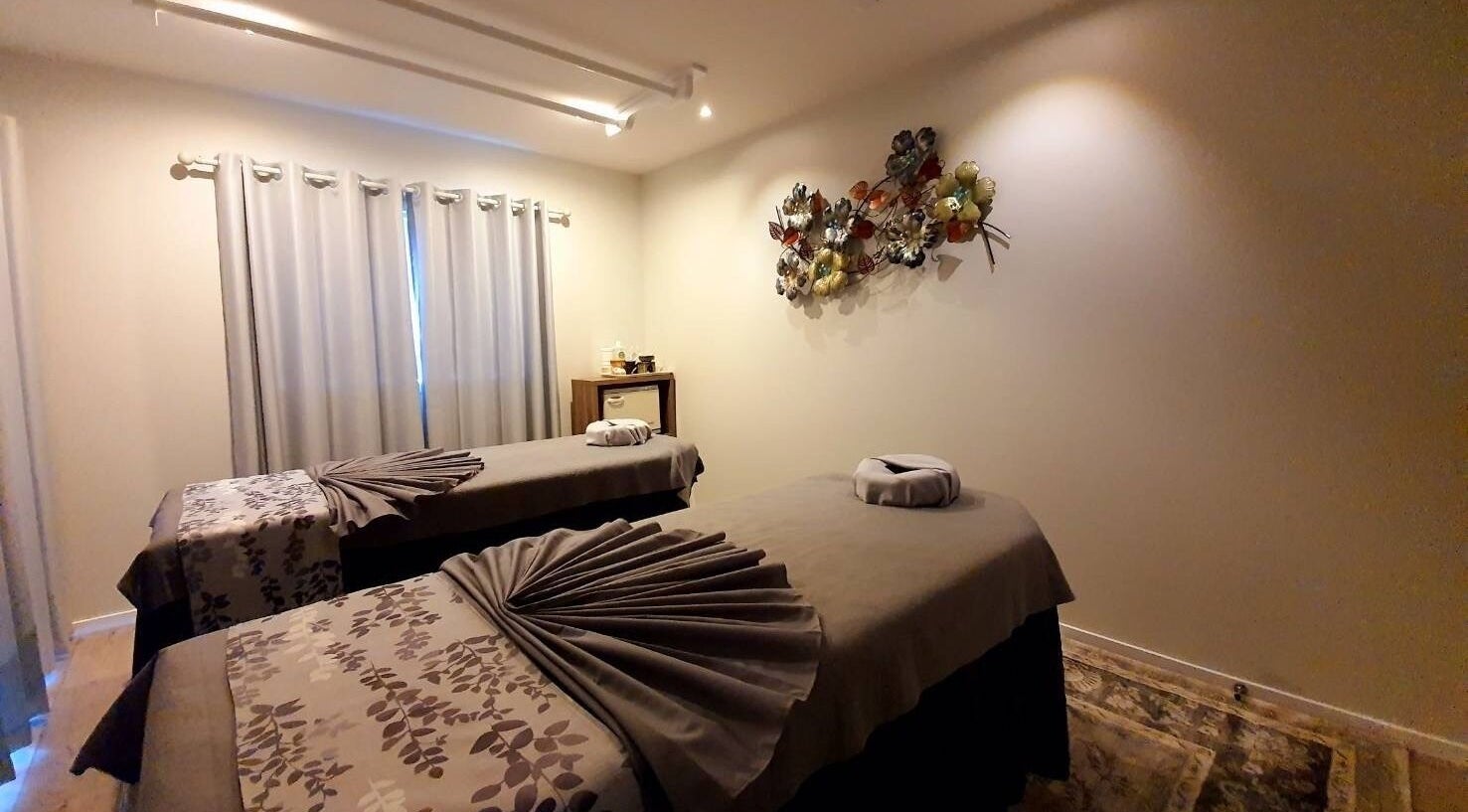 Relaxing massage room at Siwalai Thai Massage and Spa in Auckland, Auckland, NZ, featuring two massage tables.