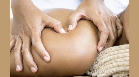 Εικόνα Wanee Thai Massage Therapy on 642 Pascoe Vale Road, Oakpark 3046 3
