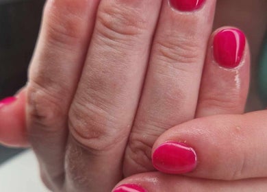 Vibrant pink manicure at Dragonfly Beauty, South Hiendley, England, GB.