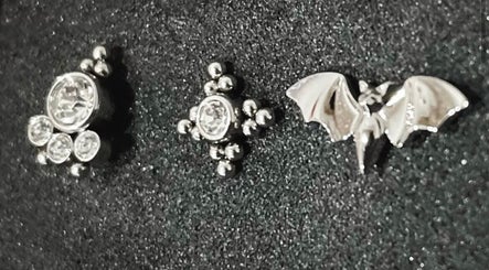Sammy J Tattoo and Body Piercing, bilde 3