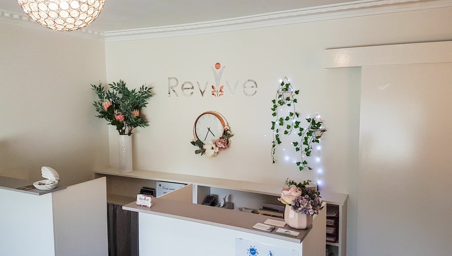 Revive Massage and  Beauty Romsey image 1