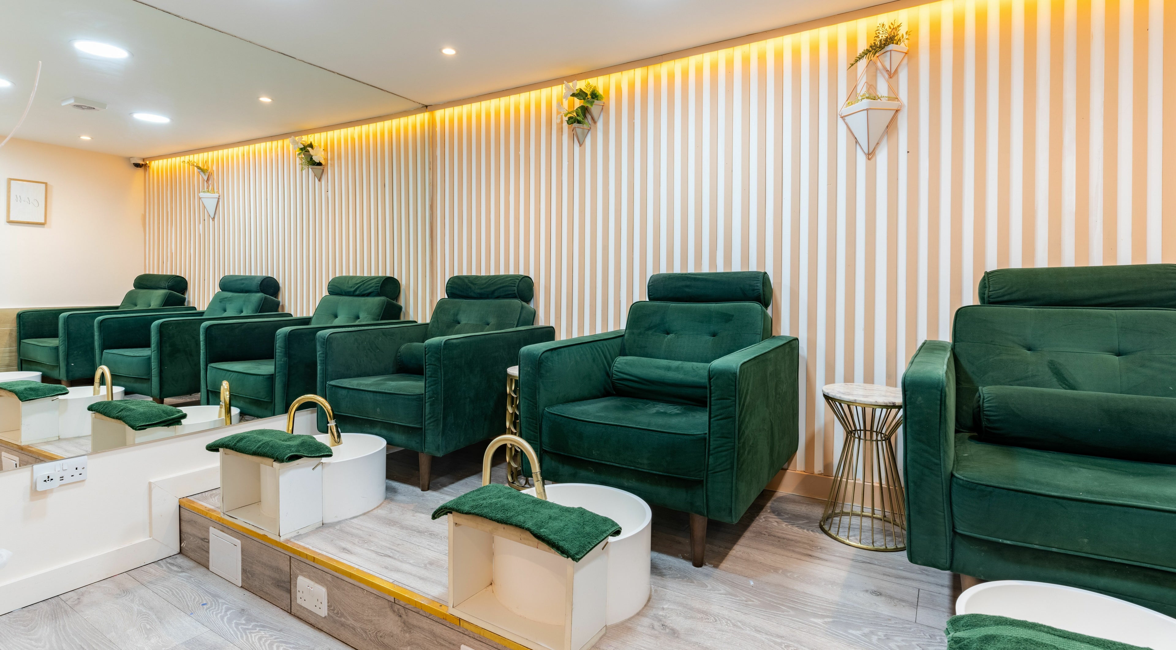 Luxurious seating at Eighty-8 Notting Hill beauty venue in London, England, GB for premium wellness experiences.