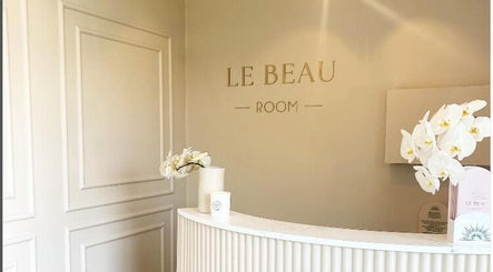 Le Beau Room