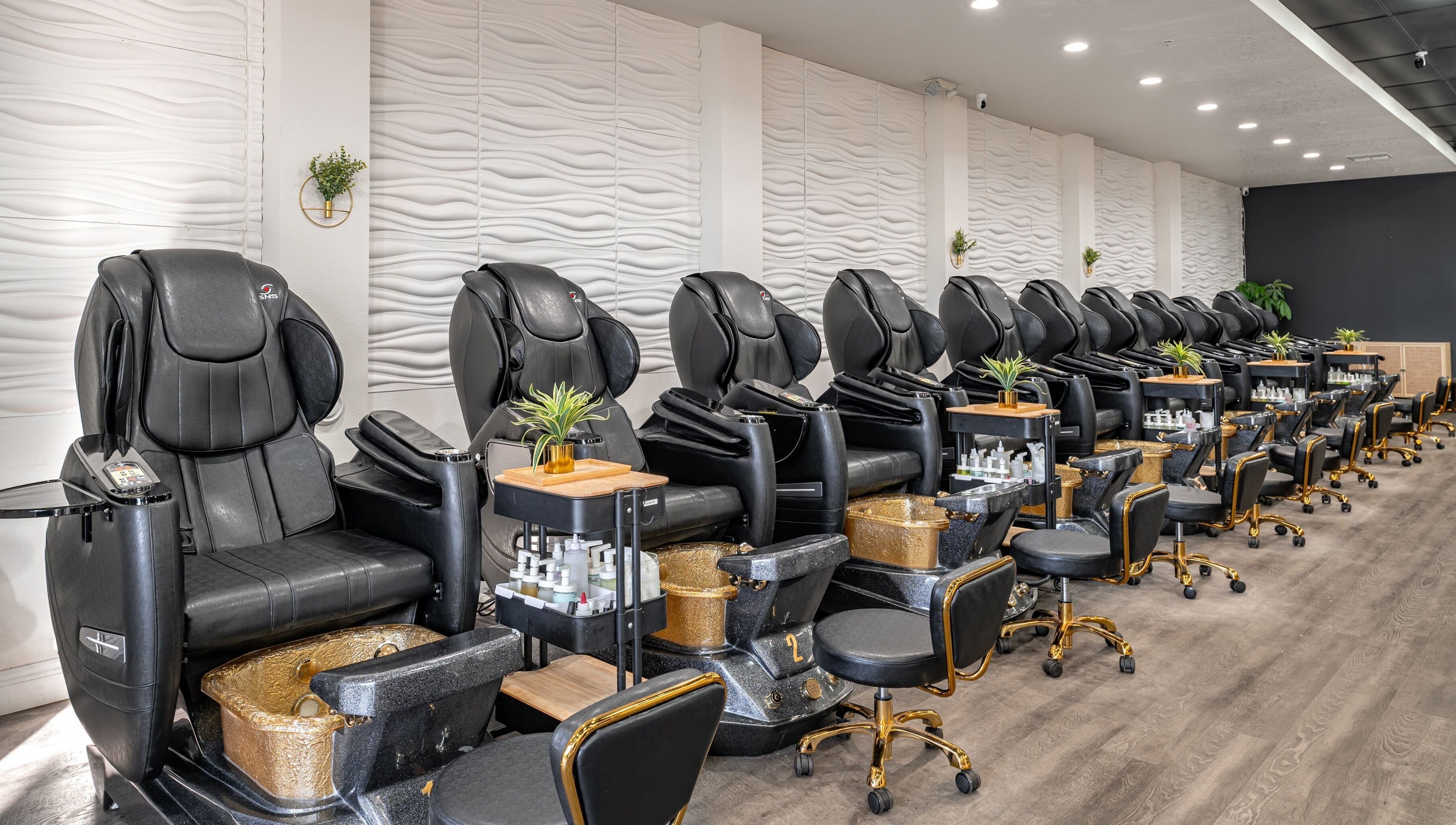 Luxurious pedicure chairs at Flex-I Nails Spa, offering relaxation in Orlando, Florida, US.