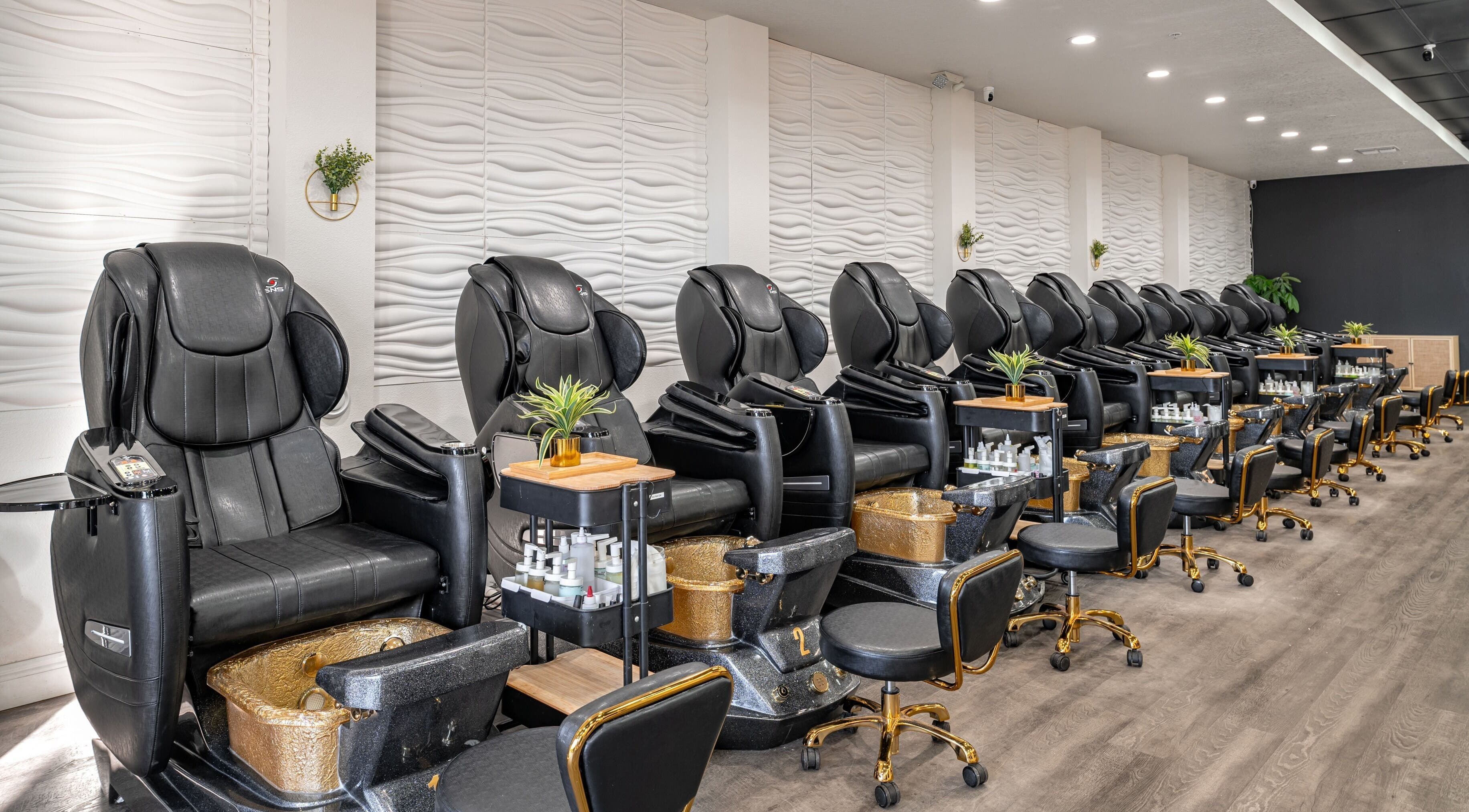 Luxurious pedicure chairs at Flex-I Nails Spa, offering relaxation in Orlando, Florida, US.