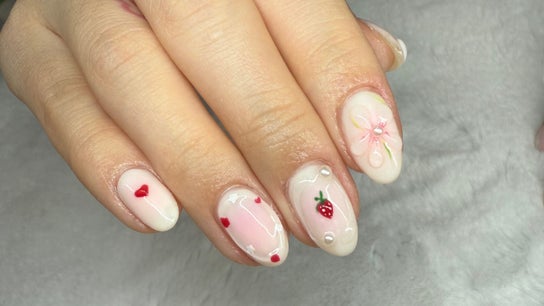 Pearl Nail Bar Little Portugal (861 College St) 2