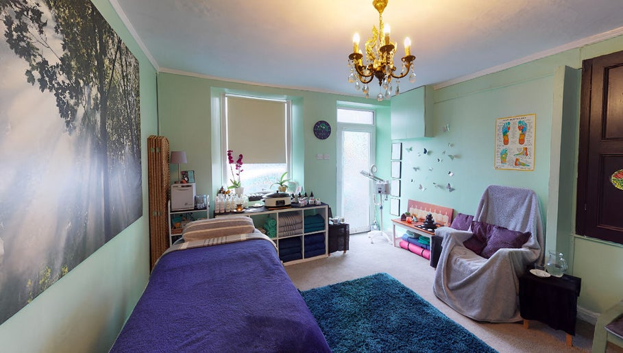 Holistic Shed with Laura Kirk, bilde 1