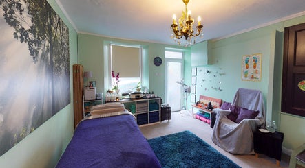 Holistic Shed with Laura Kirk