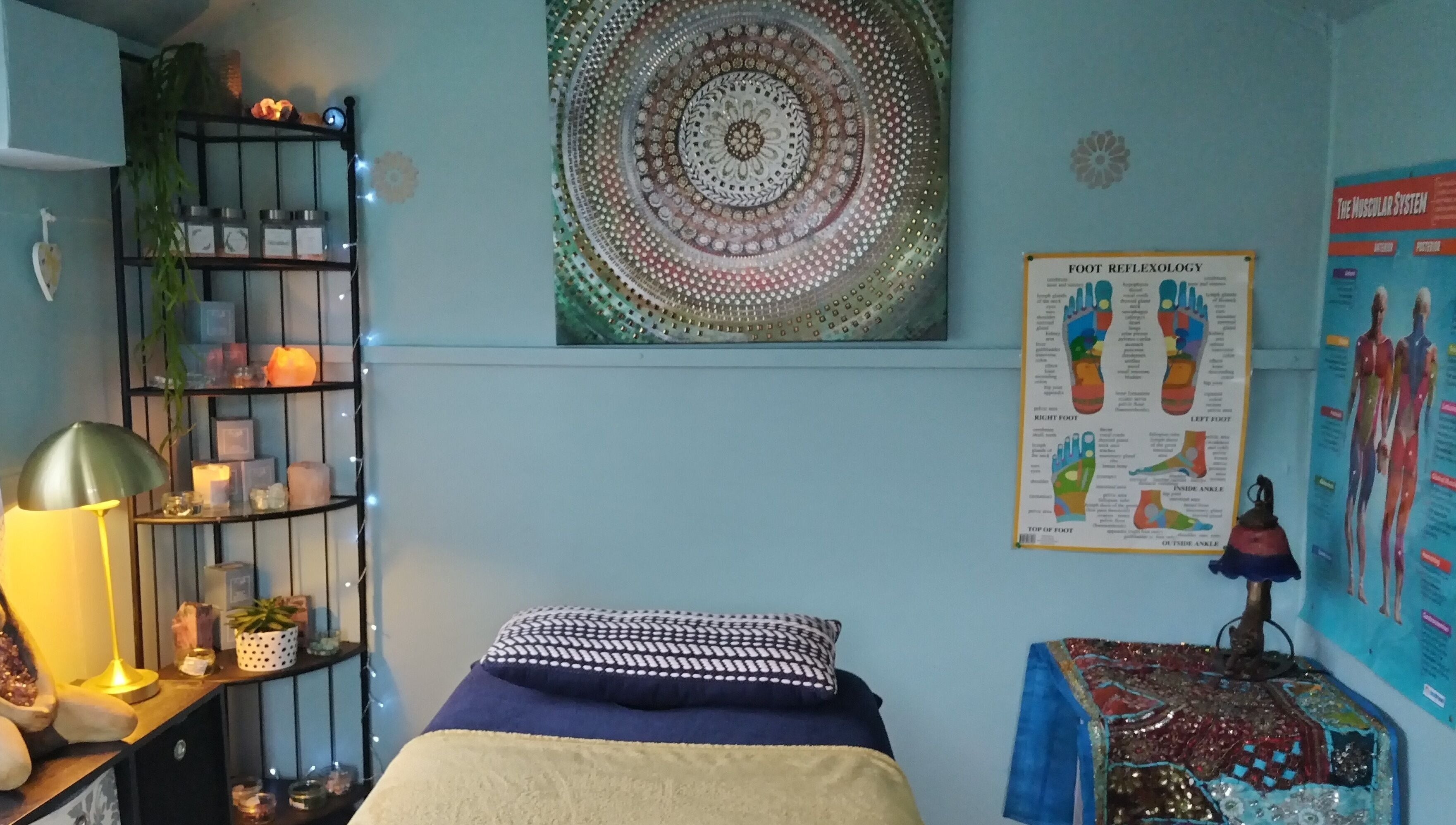 Relaxing therapy room at Holistic Shed with Laura Kirk, Matlock, England, GB.