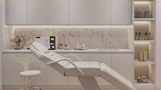 InstaBeauty - Aesthetic & Hair Salon