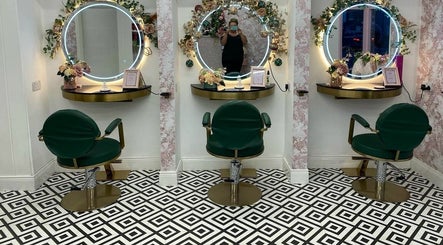 Farrah Rose Salon