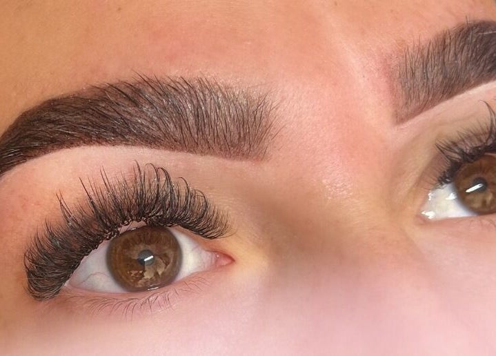 Close-up of full eyelash extensions at Lashed by Lauren Jayne, Hallow, England, GB.