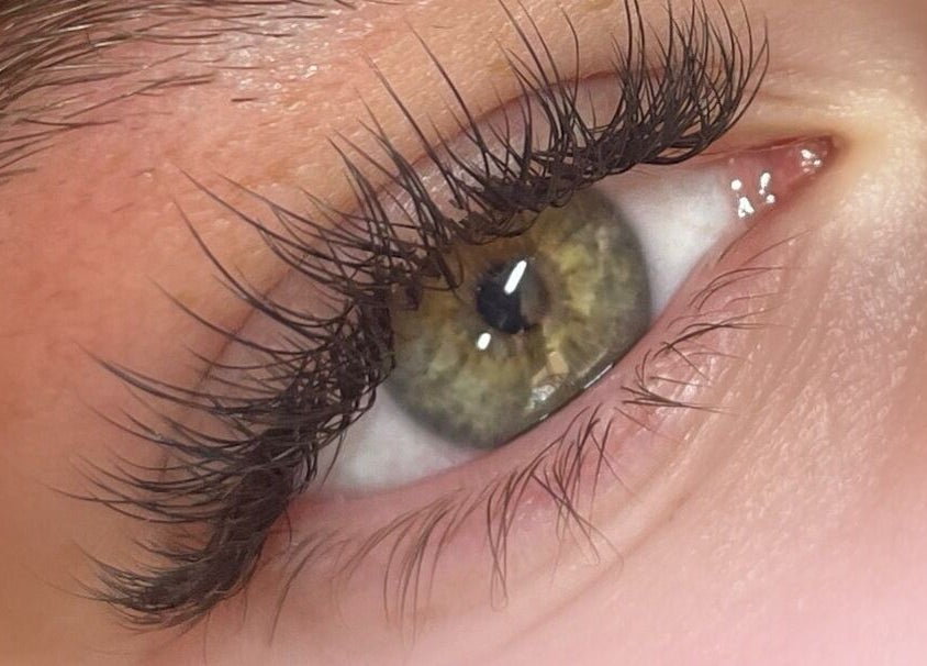 Close-up of eyelash extensions at Lashed by Lauren Jayne, Hallow, England, GB.
