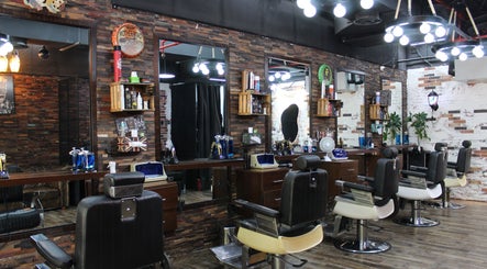 Tornado Gents Salon - JLT