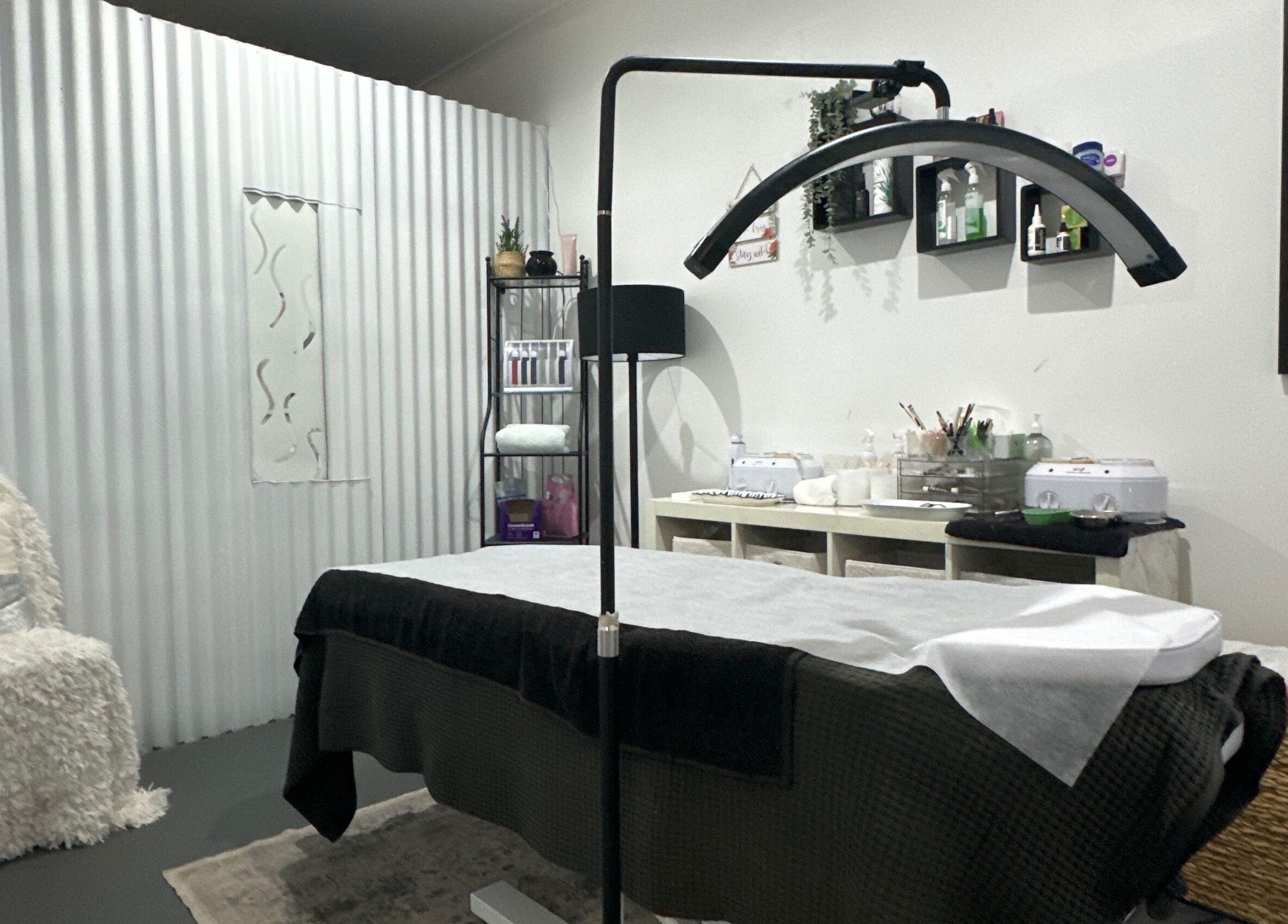 Relaxing treatment room at Tocumwal Skin & Body, Tocumwal, New South Wales, AU for ultimate wellness.