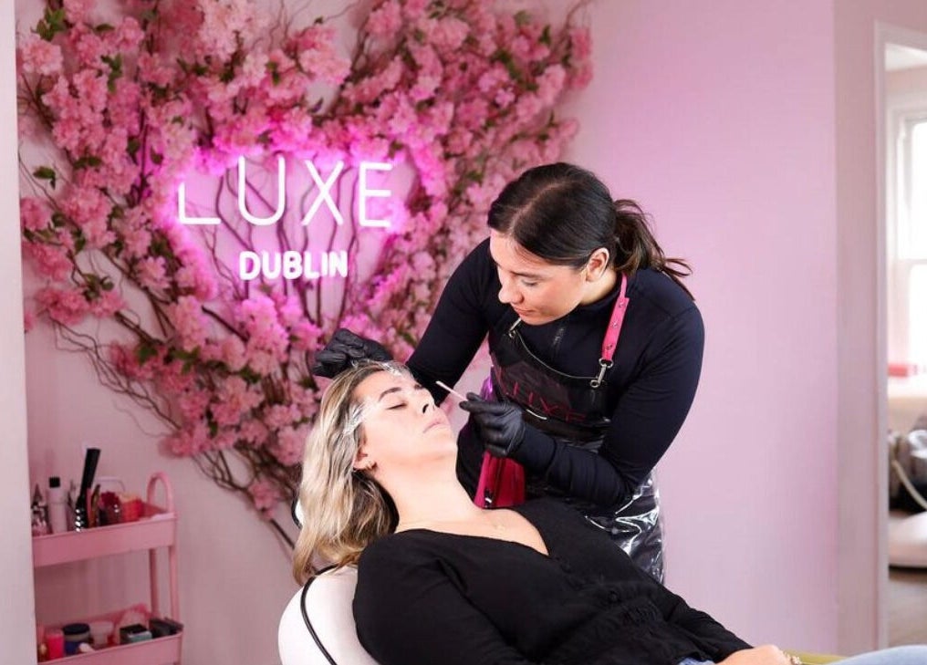 Luxe Dublin stylist perfects brows with pink blossom decor in Dublin 6W, County Dublin, IE.