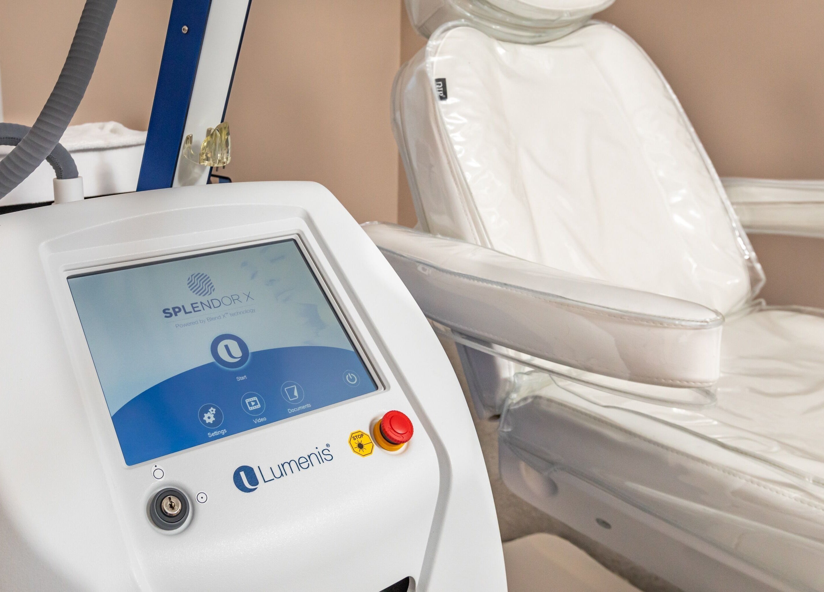 Modern treatment chair and Splendor X device at Lyla Beauty Bar Acton, Acton, Massachusetts, US.