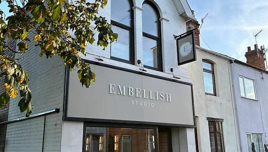 Embellish Studio imaginea 1