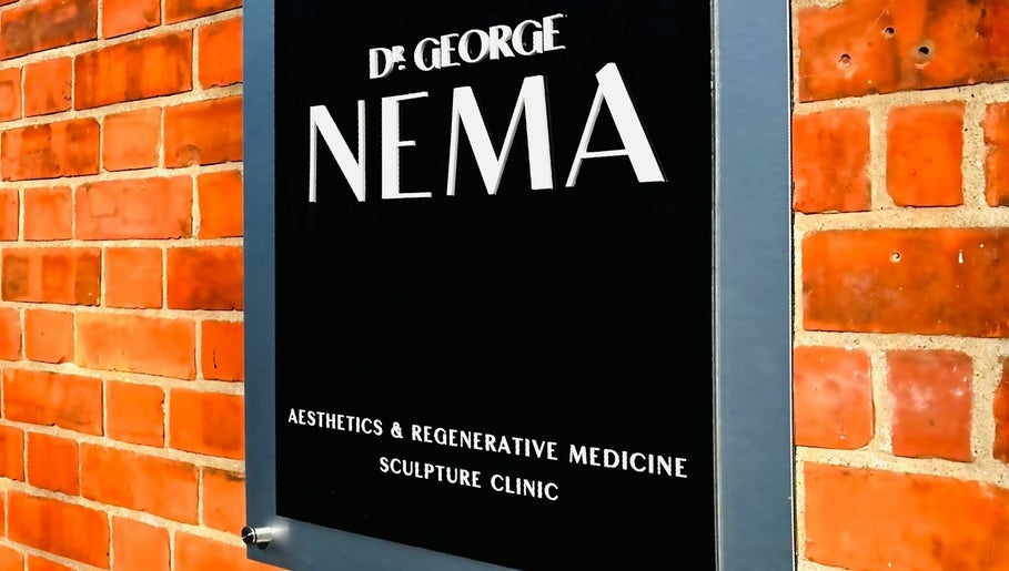 Sculpture Clinic Dr George Nema- Donnybrook, Dublin, bild 1