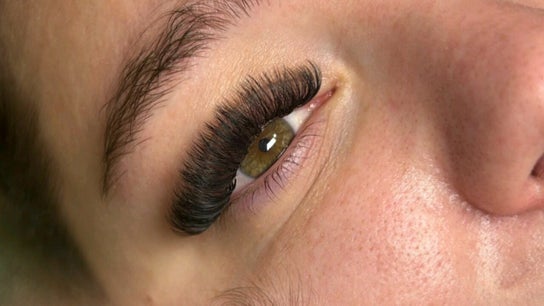 Lash & Glow Beauty and Aesthetics