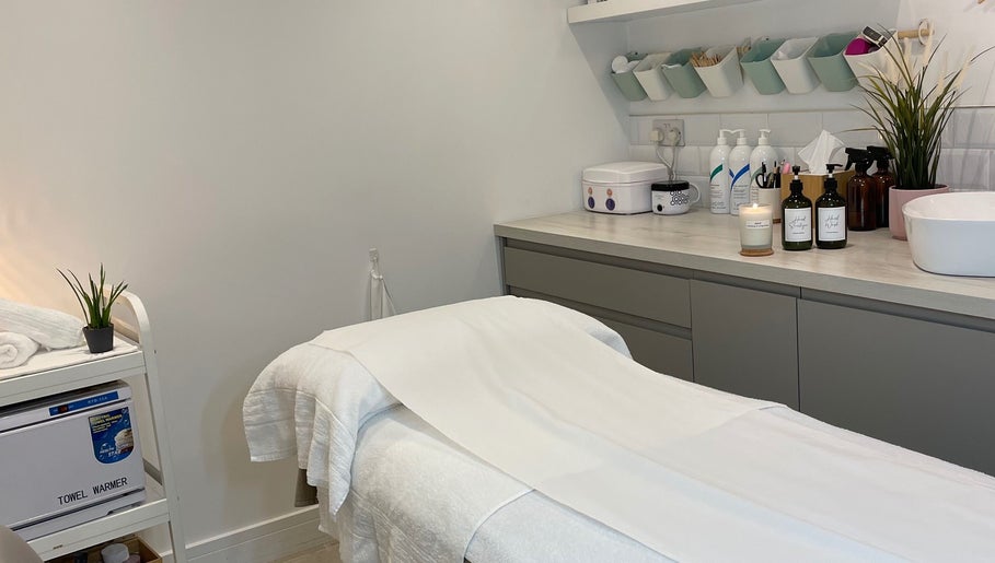 Faye Jervis Beauty - Appointment Only image 1
