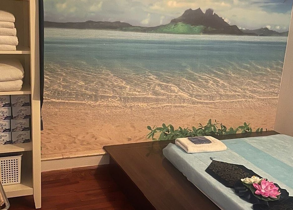 Relaxing beach-themed massage room at Body Sky Massage & Spa JLT - Cluster U, Dubai, Dubai, AE.