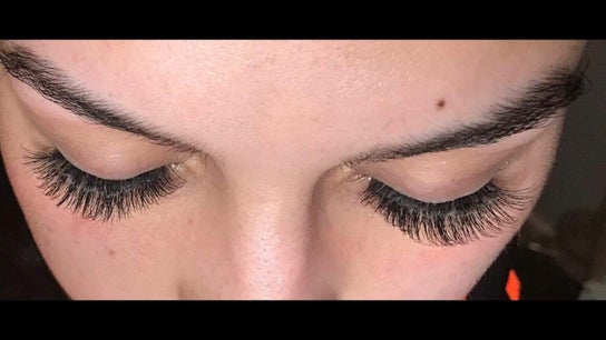 Eyelash Extensions by Nicole