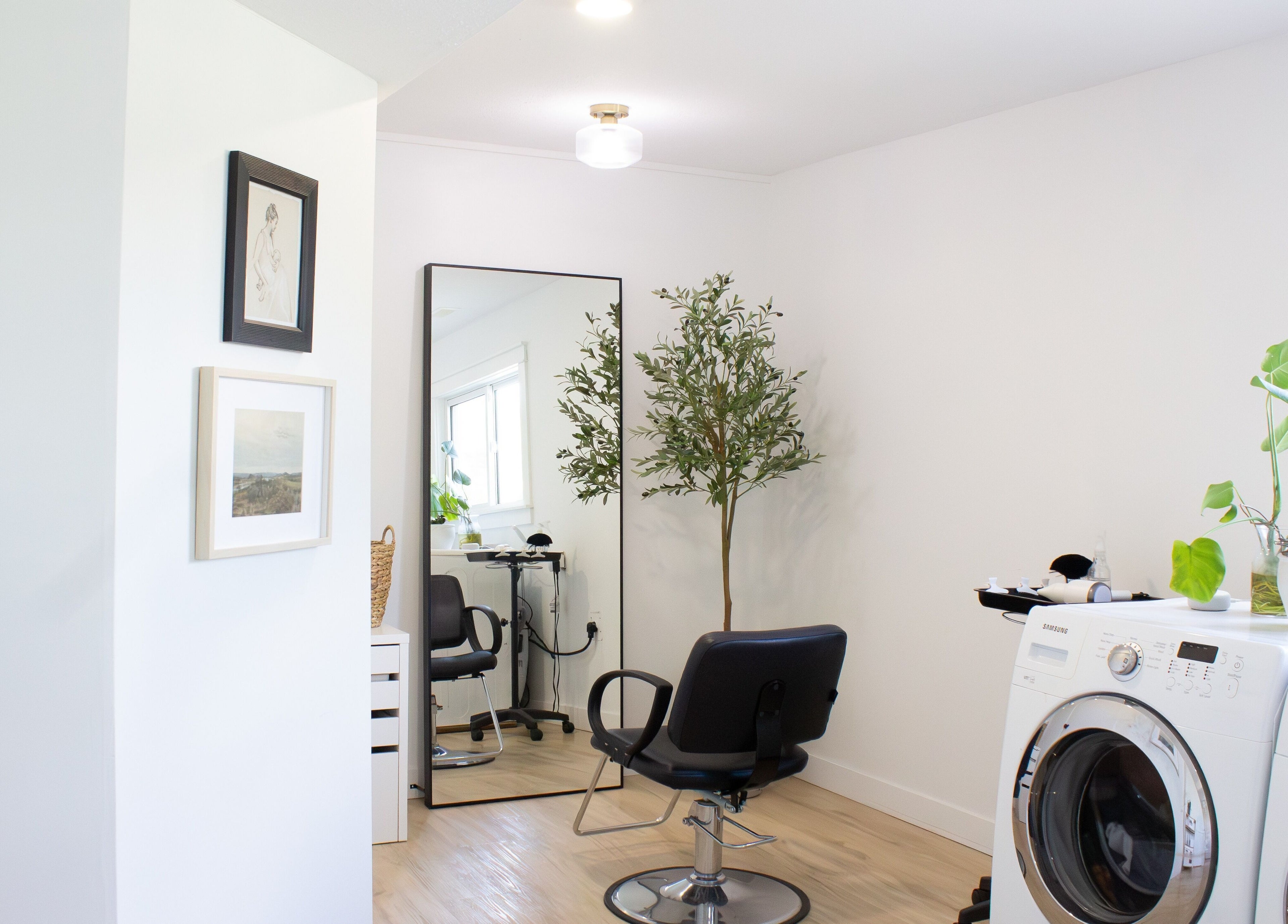 Bright, modern salon interior at Jessica Blackmon - Hairstylist in Langley City, British Columbia, CA.