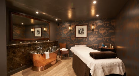 Oban Bay Hotel & Spa image 2