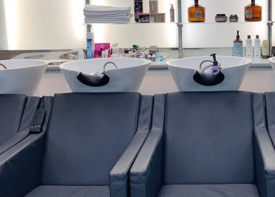 Estaciones de lavado en FELISATI ITALIAN HAIR STUDIO SAN PEDRO en San Pedro Garza García, Nuevo León, MX.
