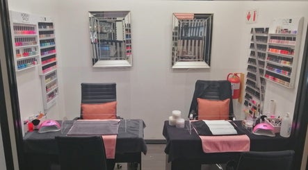 Reverie Beauty Studio image 3