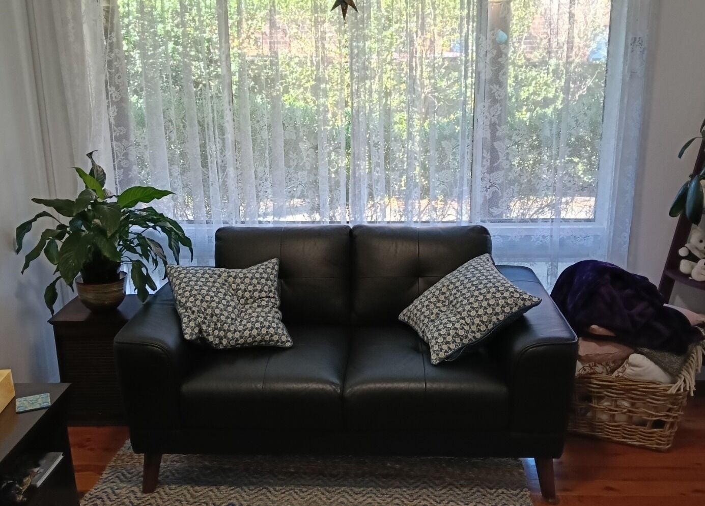 Relaxing seating area at Celeste Salter Faulconbridge Clinic, Faulconbridge, New South Wales, AU.