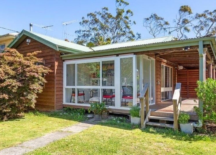 Front view of Celeste Salter Faulconbridge Clinic, a charming wellness venue in Faulconbridge, New South Wales, AU.