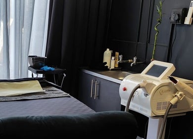 Laser treatment room at Simplicity Beauty Clinic in Rustenburg, North West, ZA with modern equipment and serene decor.