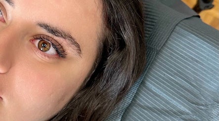 Flirtylashesss image 3