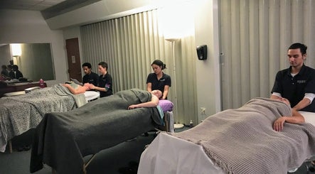 Bancroft School of Massage Therapy – obraz 3