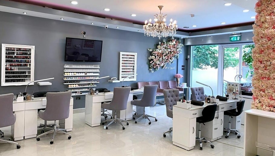 The Nail Company afbeelding 1