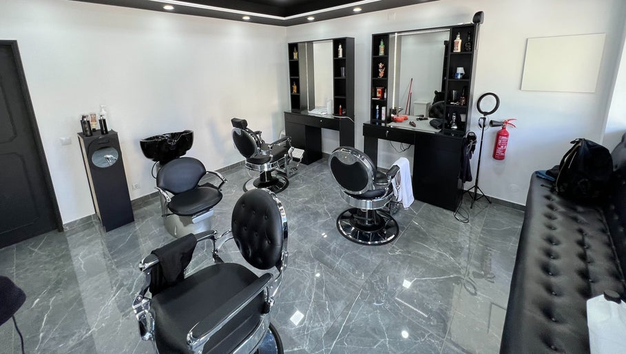 Fabiu's Barbershop Cascais Bild 1