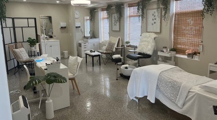 Clover Therapeutic Wellness Centre