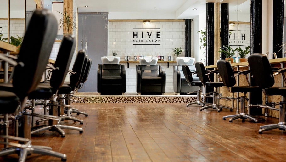 Hive Hair Salon obrázek 1