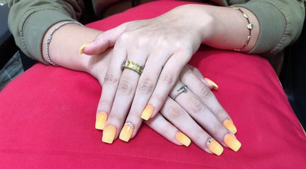 Luxe Nails Spa изображение 3