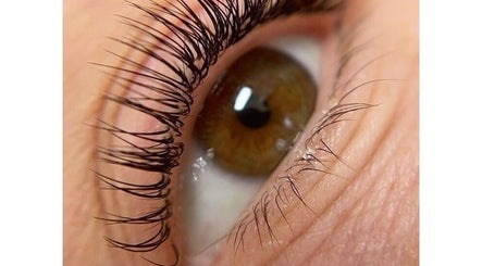 GlamourLash & Nails Spa (Issaquah) – obraz 2