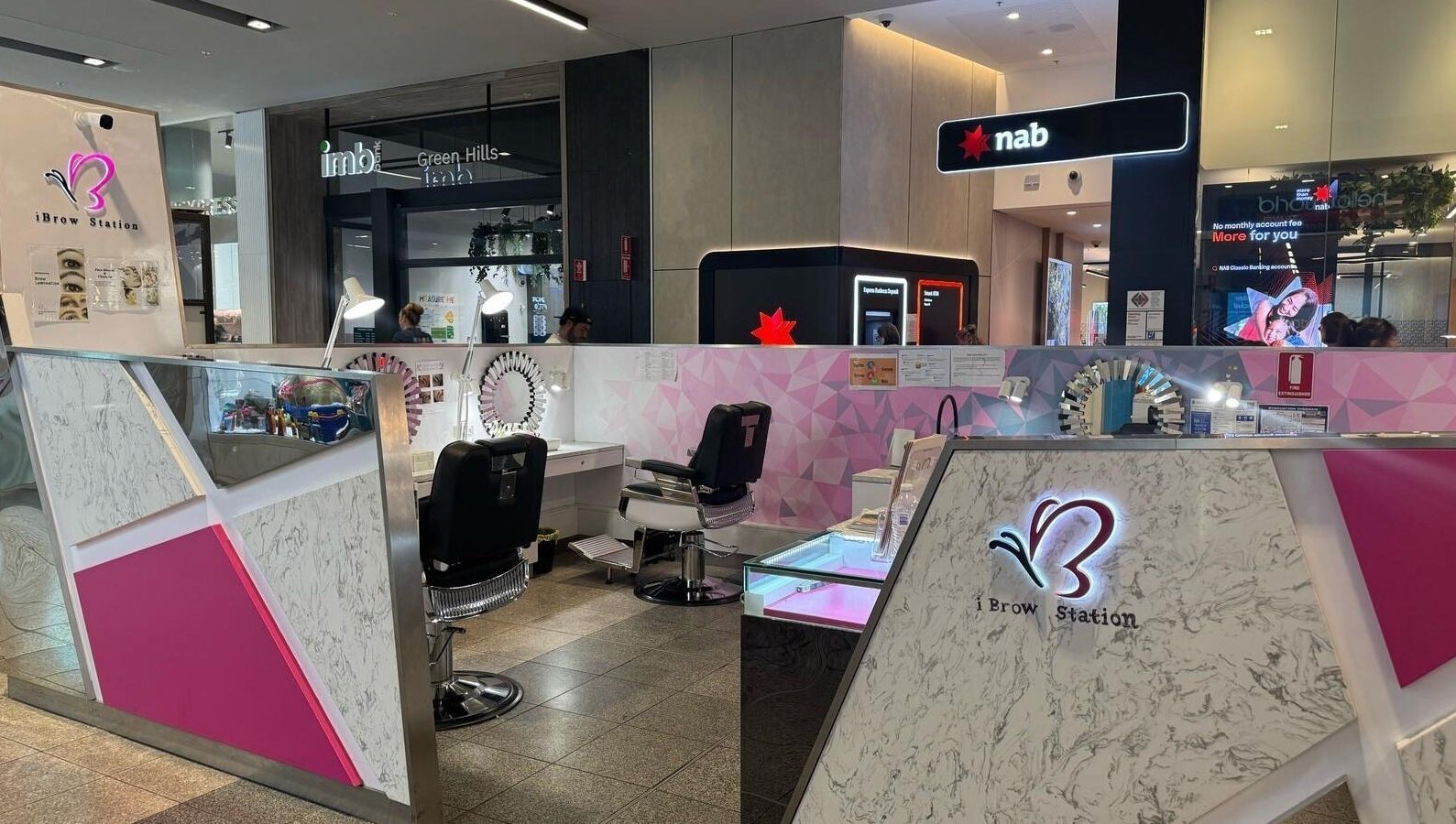 iBrow Station Greenhills at East Maitland NSW features sleek interiors and beauty stations.